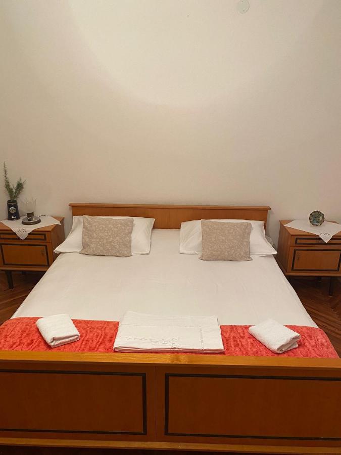 Apartman Mario Apartment Omiš Екстериор снимка